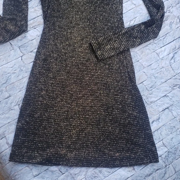 𝅺Beautiful dress size small. By Brian Lichtenburg. - Picture 2 of 15